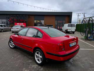 Volkswagen Passat foto 7