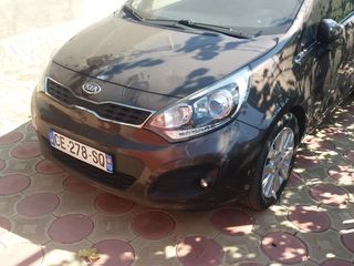 KIA Rio foto 2