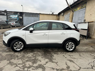 Opel Crossland X foto 2