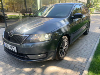 Skoda Rapid foto 2