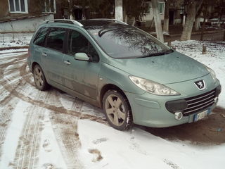 Peugeot 307 foto 1