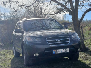 Hyundai Santa FE foto 1