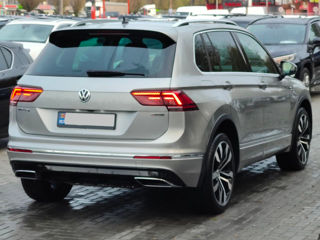 Volkswagen Tiguan foto 3