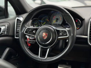 Porsche Cayenne foto 11