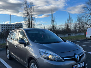 Renault Grand Scenic foto 2