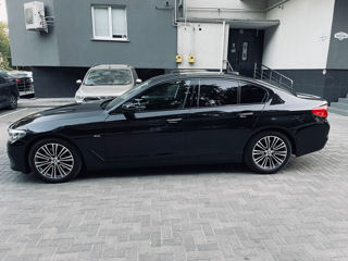 BMW 5 Series foto 7