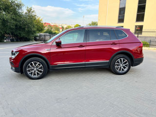 Volkswagen Tiguan foto 2