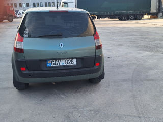 Renault Scenic foto 2