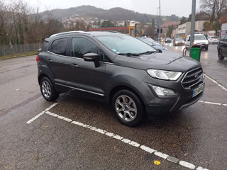 Ford EcoSport foto 2