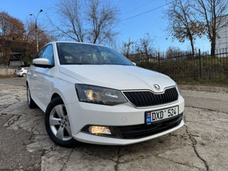 Skoda Fabia foto 2