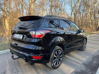 Ford Kuga foto 4