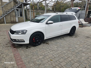 Volkswagen Passat foto 3