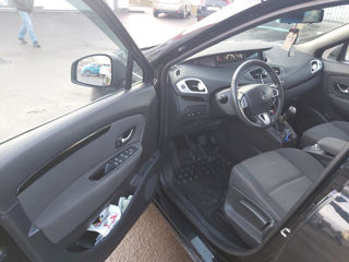 Renault Scenic foto 2