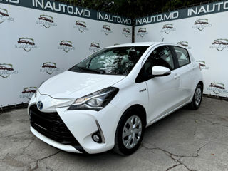 Toyota Yaris foto 2