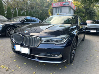 BMW 7 Series foto 2