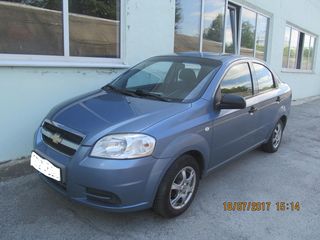 Chevrolet Aveo foto 2