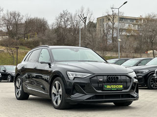 Audi e-tron foto 3