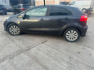 KIA Rio foto 4