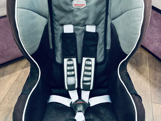 Vând scaun auto cu isofix! foto 1