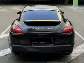 Porsche Panamera foto 6