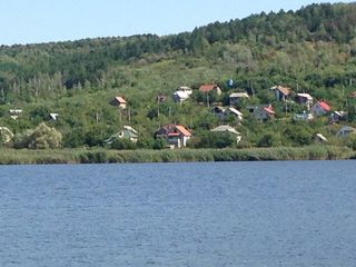 Дача у озера недалеко от Кишинева foto 1