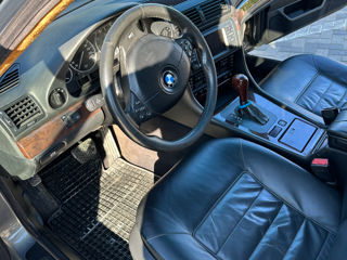 BMW 7 Series foto 2