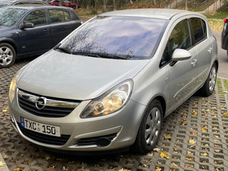 Opel Corsa foto 2