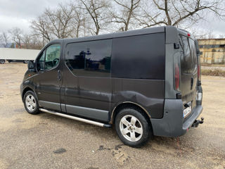 Opel Vivaro foto 3