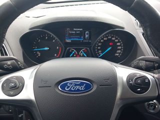 Ford Kuga foto 15