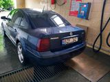 Volkswagen Passat foto 4