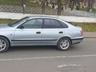 Toyota Carina foto 4