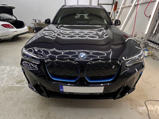 BMW iX3 foto 4