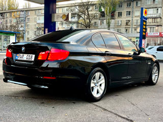 BMW 5 Series foto 5