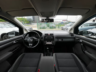 Volkswagen Touran foto 19