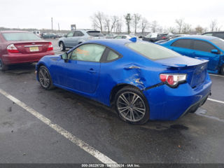 Subaru BRZ foto 4