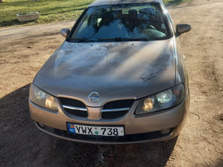 Nissan Almera foto 4