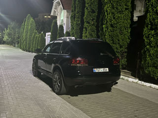 Volkswagen Touareg foto 7