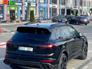 Porsche Cayenne foto 10