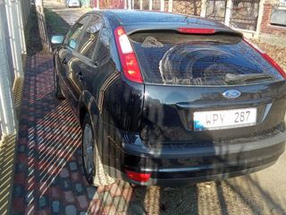 Ford Focus foto 4