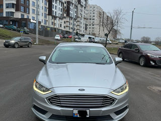 Ford Fusion foto 3