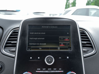 Renault Grand Scenic фото 14
