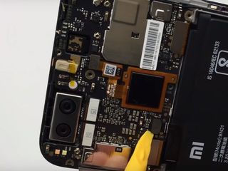 Xiaomi Mi 8 Lite Зарядка не держит? Заменим без проблем! foto 1