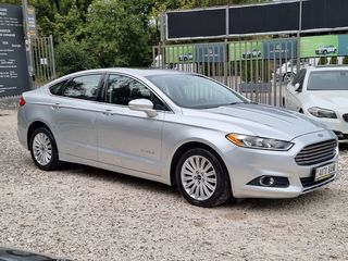 Ford Fusion foto 5