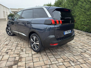 Peugeot 5008 foto 3