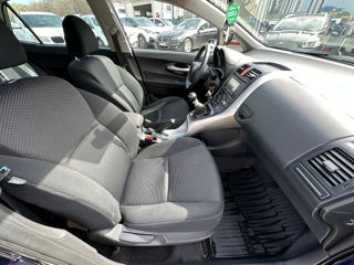 Toyota Auris foto 16