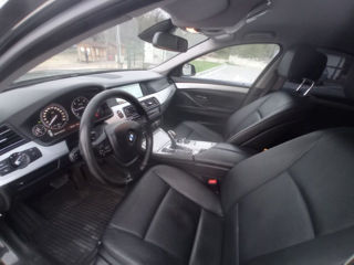 BMW 5 Series foto 5