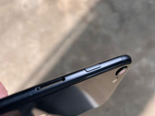 iPhone SE 2020,piese de schimb. foto 3
