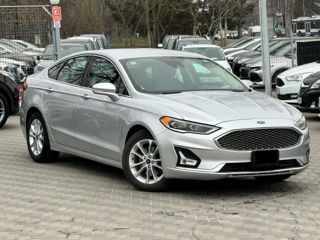 Ford Fusion foto 1