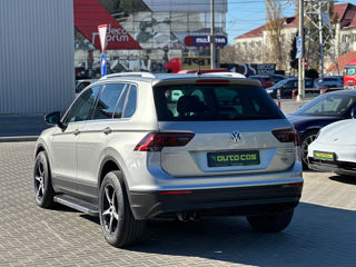 Volkswagen Tiguan foto 6