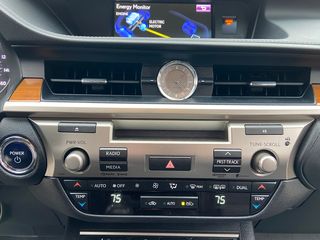 Lexus Es Series foto 15